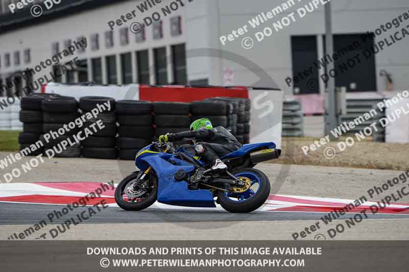 cadwell no limits trackday;cadwell park;cadwell park photographs;cadwell trackday photographs;enduro digital images;event digital images;eventdigitalimages;navarra;no limits trackdays;peter wileman photography;racing digital images;trackday digital images;trackday photos